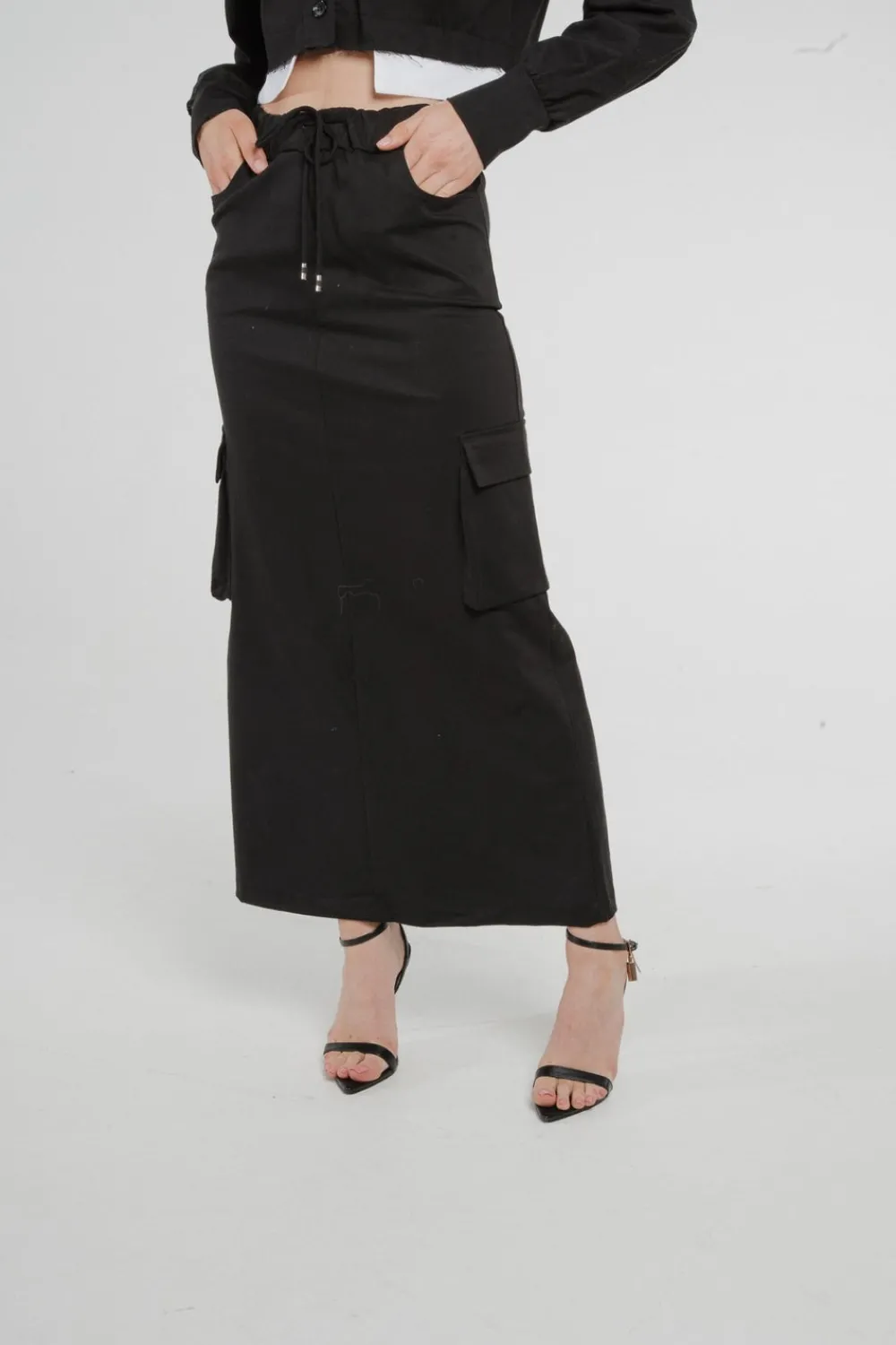 The Walk in Wardrobe Skirts & Skorts>Cathy Cargo Skirt In Black
