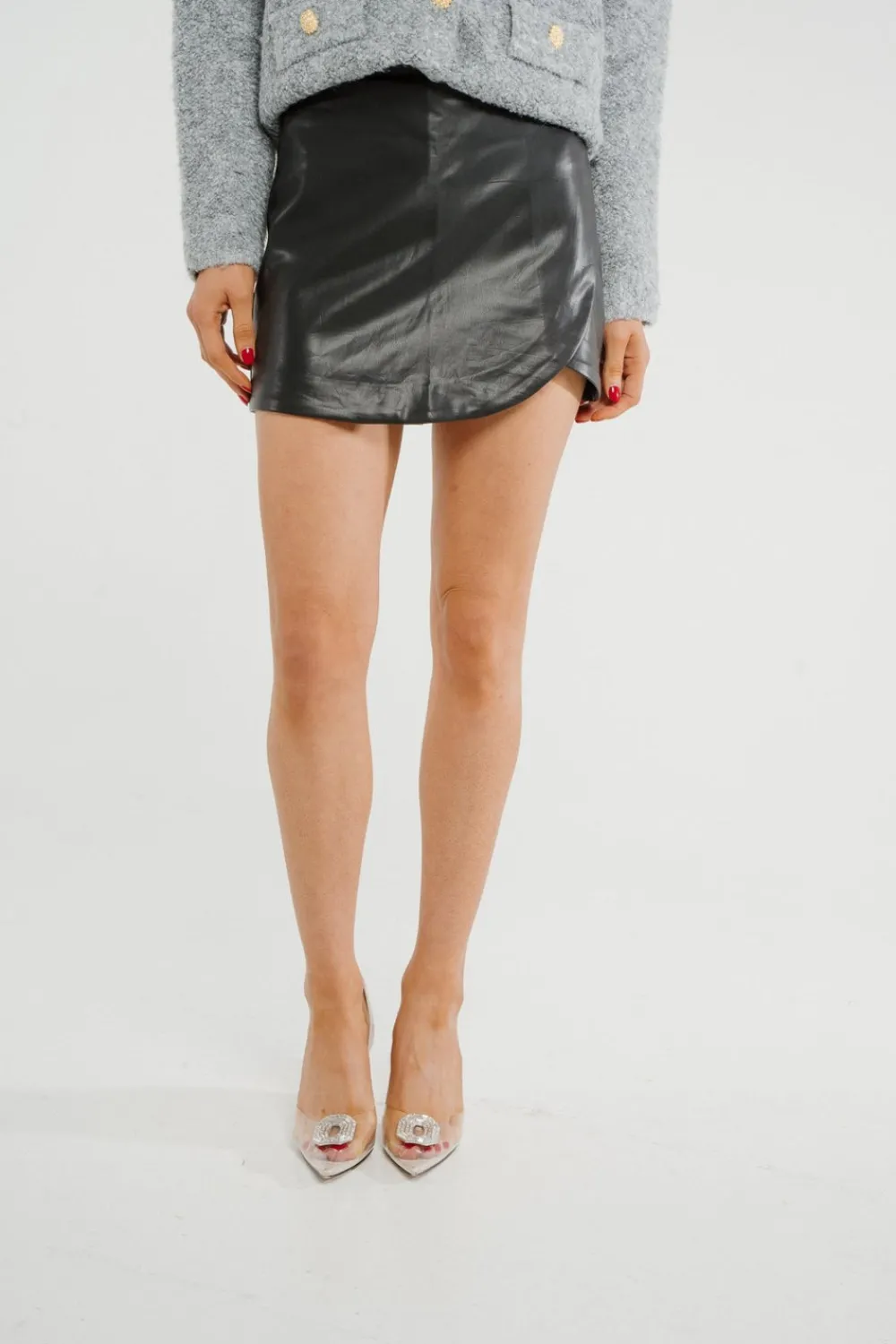 The Walk in Wardrobe Skirts & Skorts>Cindy Wrap Skort In Black
