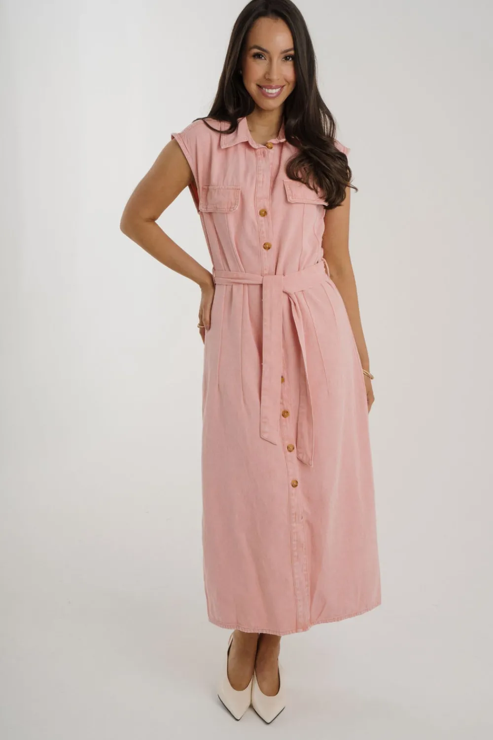 The Walk in Wardrobe Midi Dresses>Cora Sleeveless Denim Shirt Dress In Pink