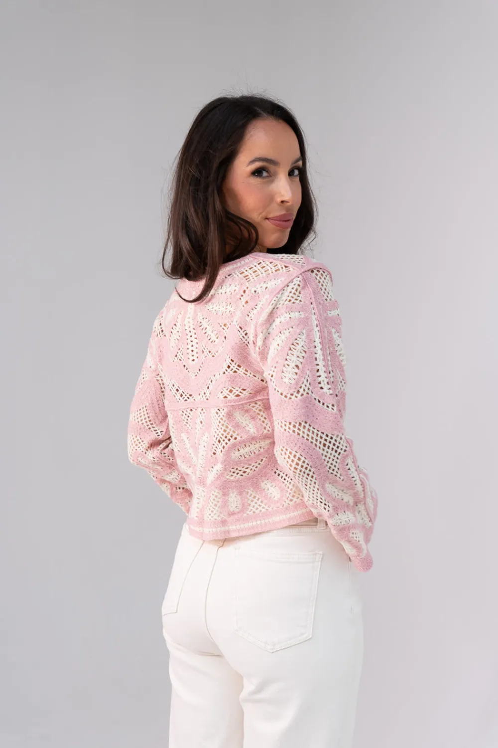 The Walk in Wardrobe Jumpers & Cardigans>Ella Contrast Crochet Jumper In Black