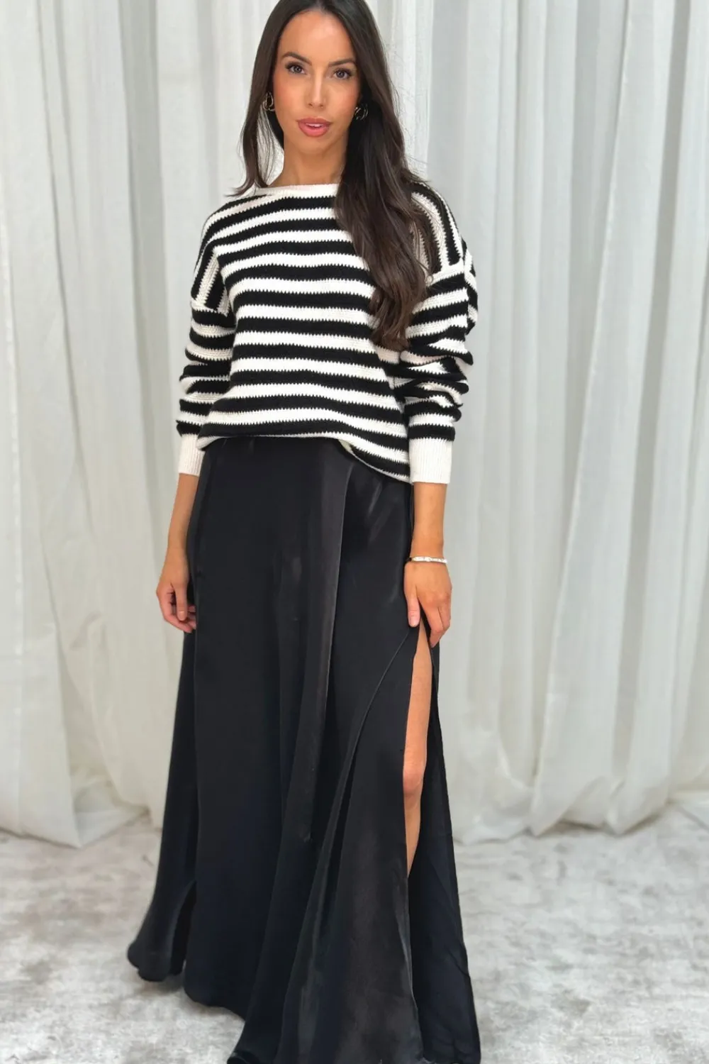 The Walk in Wardrobe Skirts & Skorts>Elsa Maxi Skirt In Black