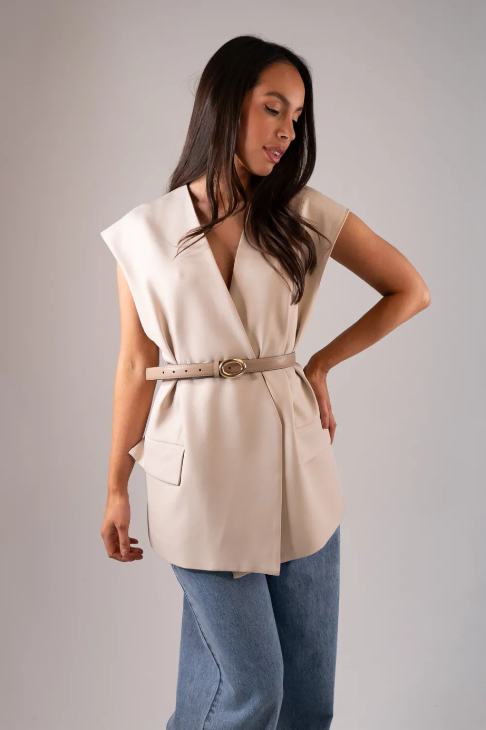 The Walk in Wardrobe Tops>Erica Oversized Waistcoat In Neutral