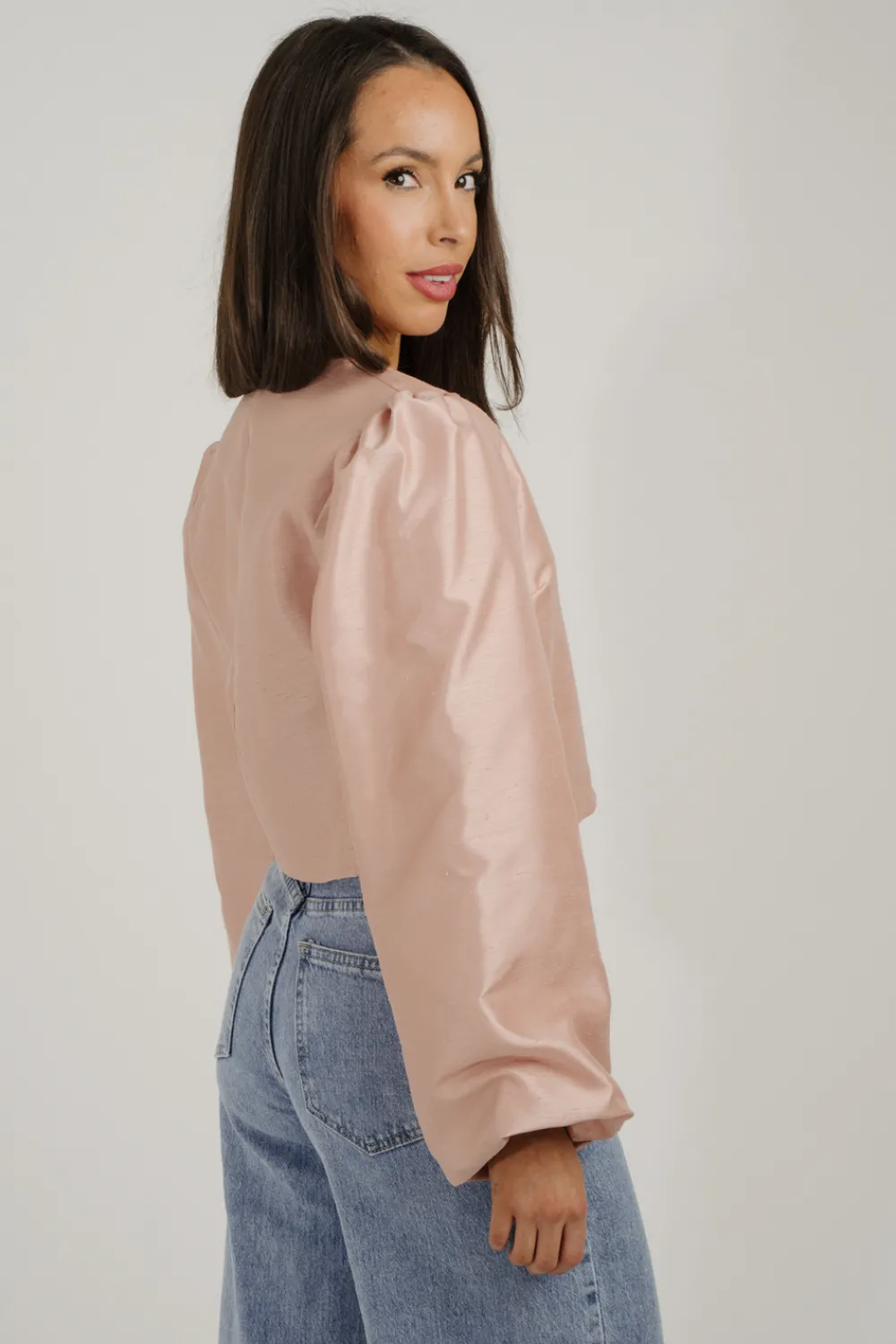 The Walk in Wardrobe Tops>Erica Puff Sleeve Crop Top In Blue