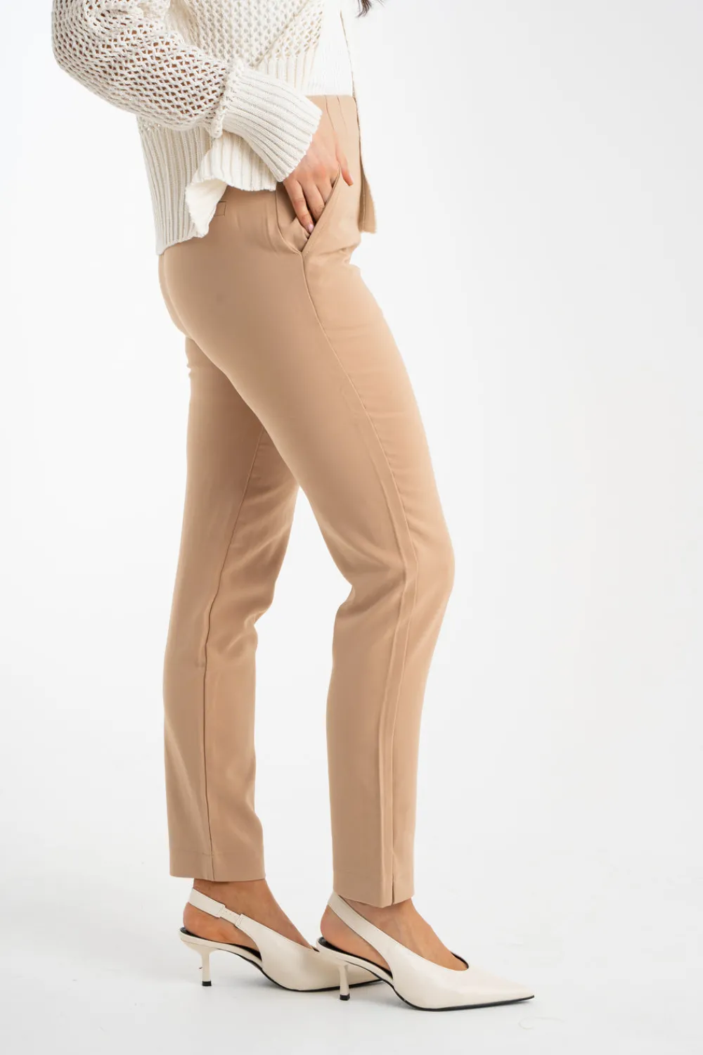 The Walk in Wardrobe Trousers>Freya Fitted Trousers In Stone