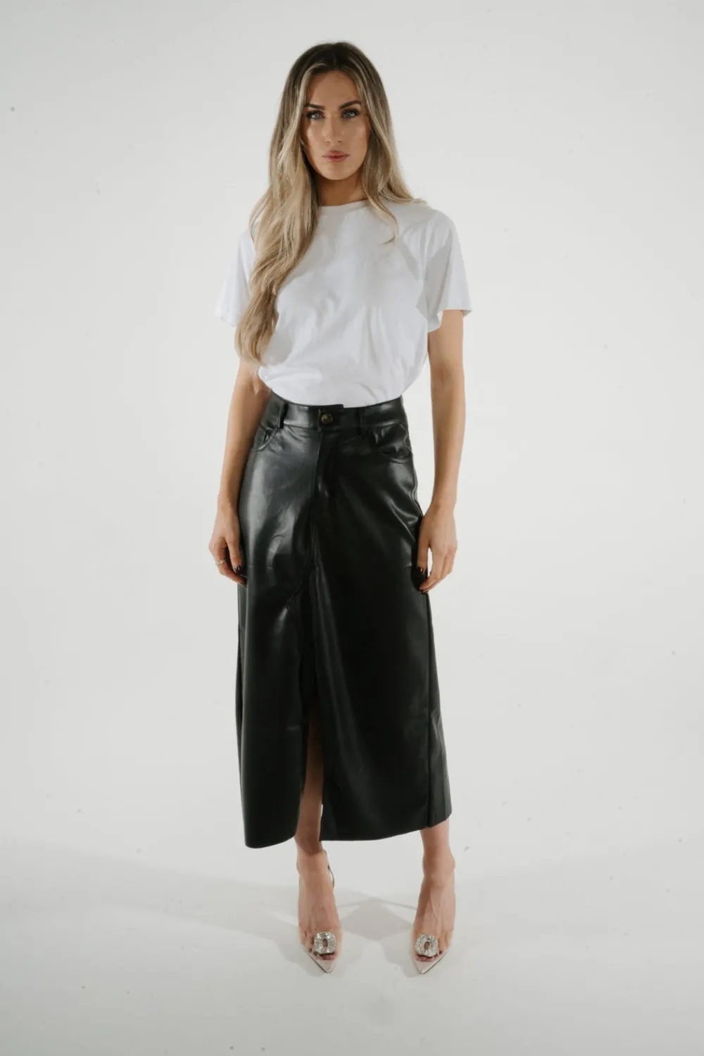 The Walk in Wardrobe Skirts & Skorts>Jane Faux Leather Midi Skirt In Black