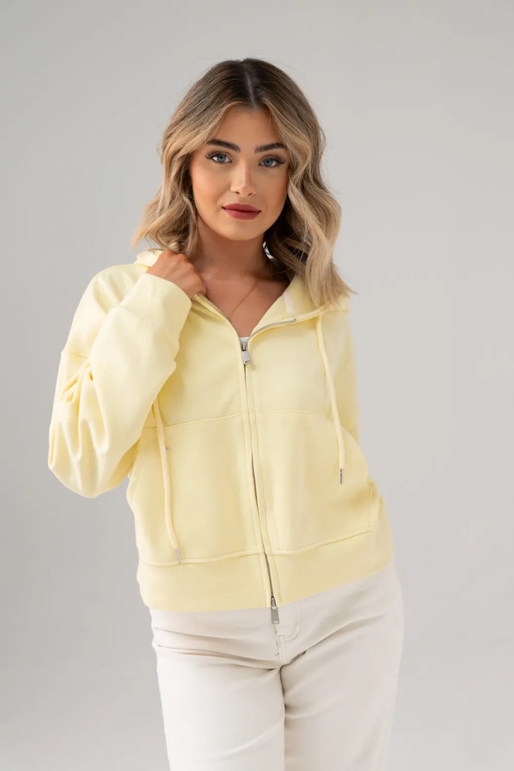The Walk in Wardrobe Hoodies & Sweatshirts>Kiera Vintage Vibes Slogan Hoodie In Lemon