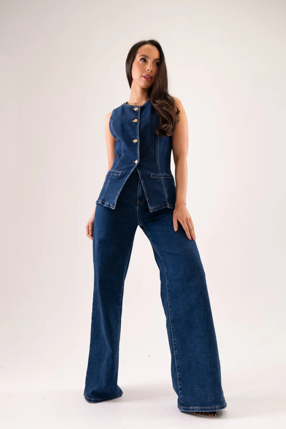 The Walk in Wardrobe Wide Leg Jeans>Love Laura Wide Leg Jeans In Light Wash