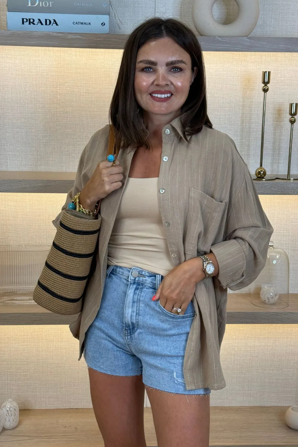 The Walk in Wardrobe Shorts>Lynne Distressed Denim Shorts In Light Wash