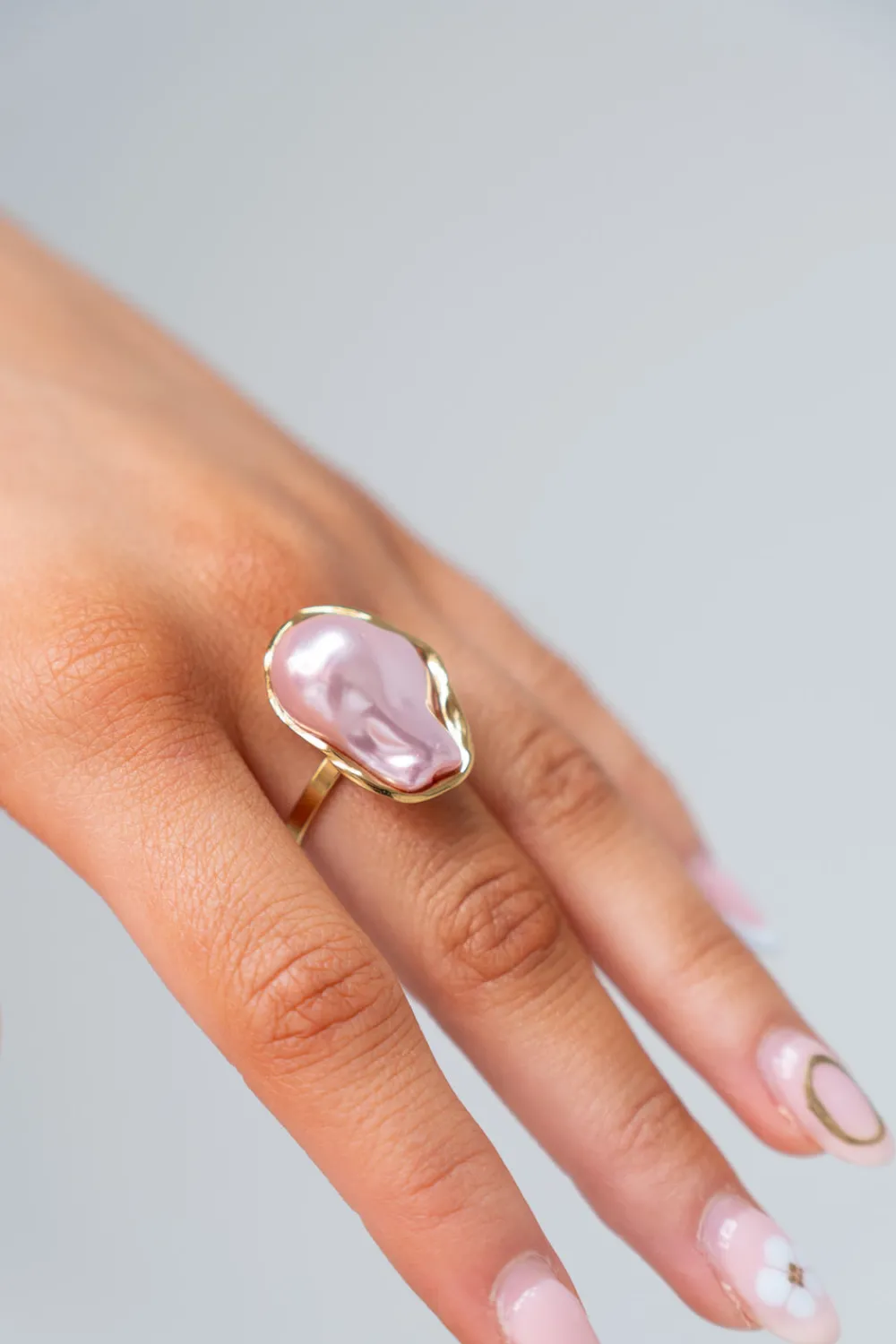 The Walk in Wardrobe Jewellery>Olive Large Stone Ring In Pink