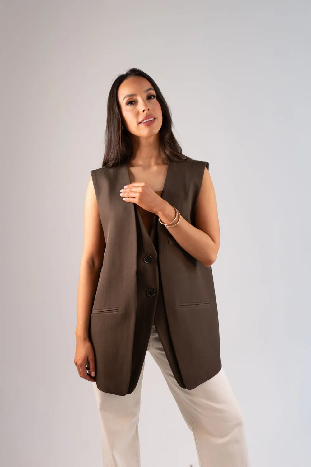The Walk in Wardrobe Tops>Paige Longline Waistcoat In Chocolate